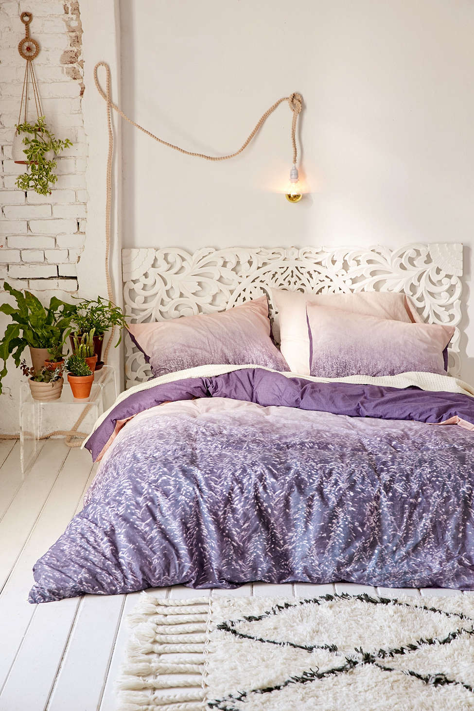 Image Source: Urban Outfitters