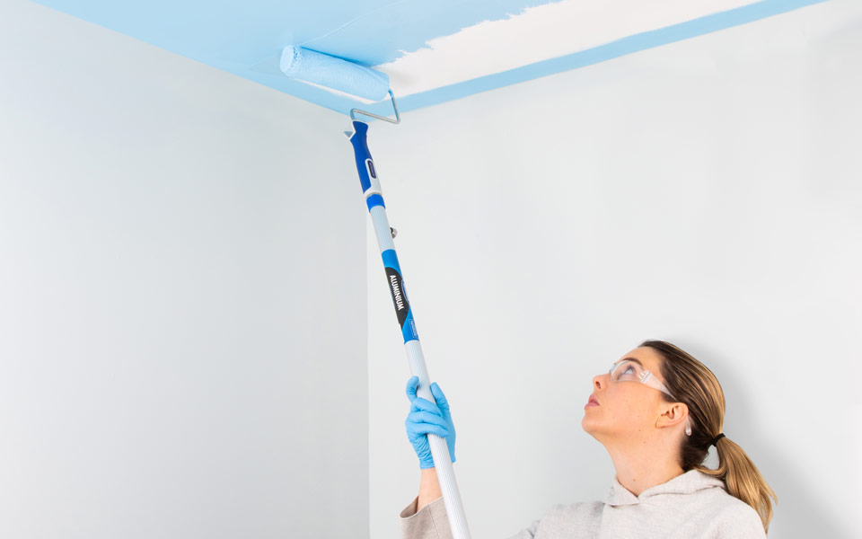 How to paint a ceiling chin up we ve got you British Paints